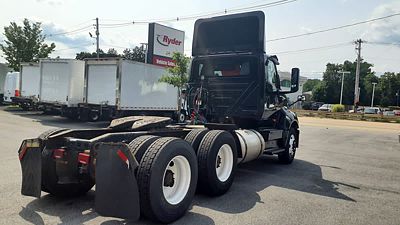 2020 International LT625