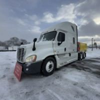 2020 Freightliner CASCADIA 125