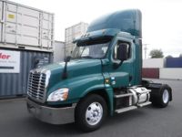 2018 Freightliner CASCADIA 125