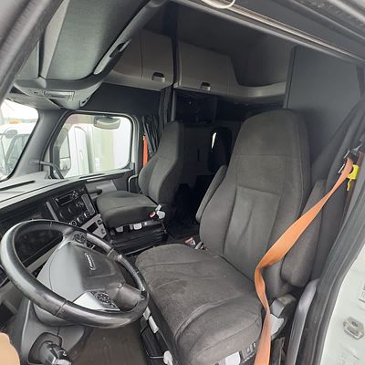 2020 Freightliner NEW CASCADIA PX12664