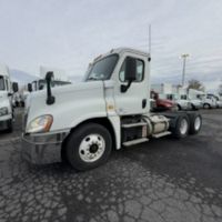 2018 Freightliner CASCADIA 125