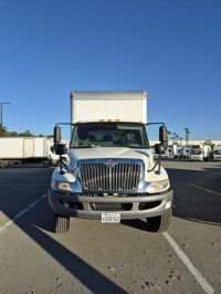 2018 International 4300LP (4X2)