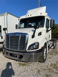 2018 Freightliner CASCADIA 113