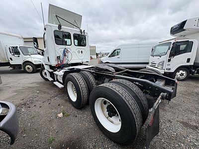 2019 Freightliner NEW CASCADIA PX12664