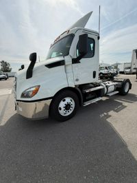 2020 Freightliner NEW CASCADIA 116