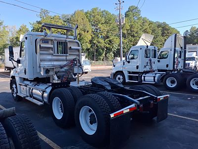2019 Freightliner CASCADIA 125