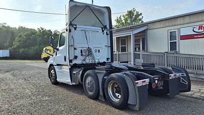 2019 Freightliner NEW CASCADIA PX12664