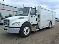 2017 Freightliner M2 106