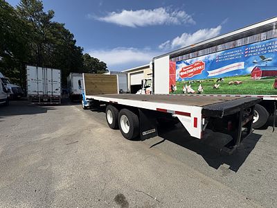 2017 Freightliner M2 106