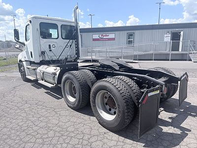 2019 Freightliner NEW CASCADIA PX12664