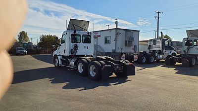 2020 Freightliner NEW CASCADIA PX12664