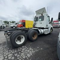2019 Freightliner CASCADIA 125