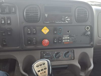 2020 Freightliner M2 112