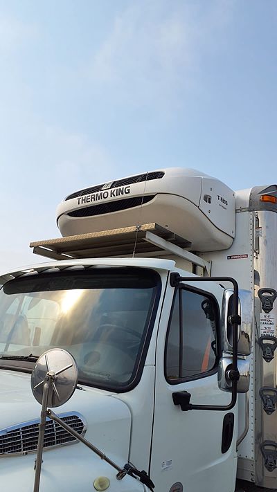 2019 Freightliner M2 106