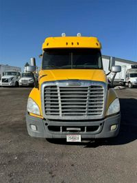 2017 Freightliner CASCADIA 125