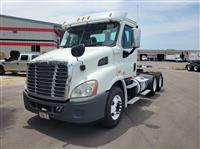 2017 Freightliner CASCADIA 113