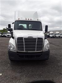 2018 Freightliner CASCADIA 125