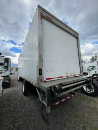 2020 Freightliner M2 106