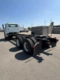 2020 Freightliner M2 106