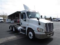 2018 Freightliner CASCADIA 125