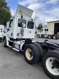 2019 Freightliner CASCADIA 125