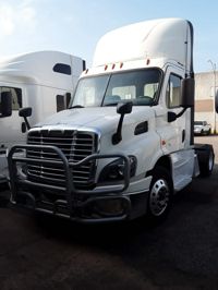 2018 Freightliner CASCADIA 113