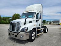 2018 Freightliner CASCADIA 113
