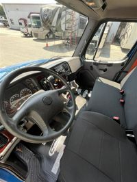 2018 Freightliner M2