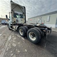 2018 Freightliner CASCADIA 125