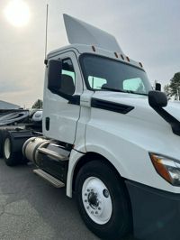 2018 Freightliner NEW CASCADIA PX12664