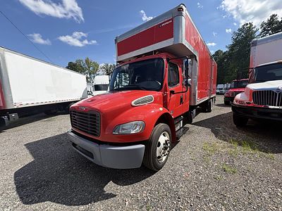2020 Freightliner M2 106
