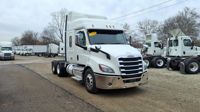 2020 Freightliner NEW CASCADIA 116