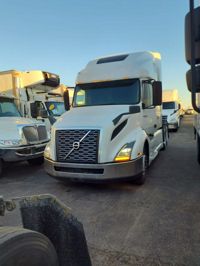 2020 Volvo VNL64T-760