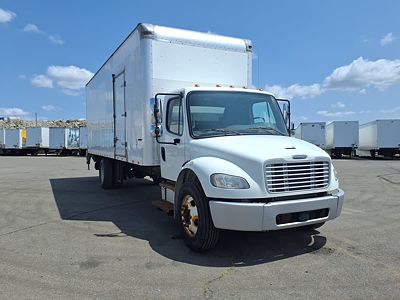 2018 Freightliner M2 106