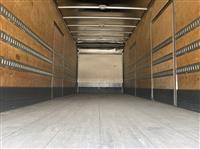 2018 Freightliner M2 106