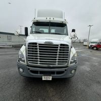 2016 Freightliner CASCADIA 113