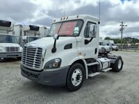 2018 Freightliner CASCADIA 113