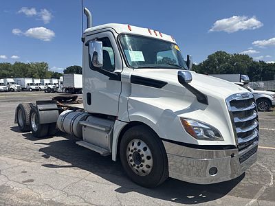 2019 Freightliner NEW CASCADIA PX12664