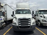 2020 Freightliner NEW CASCADIA 126