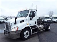 2014 Freightliner CASCADIA 113