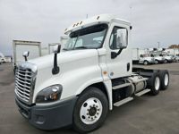 2018 Freightliner CASCADIA 125