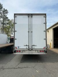 2018 Freightliner M2 106