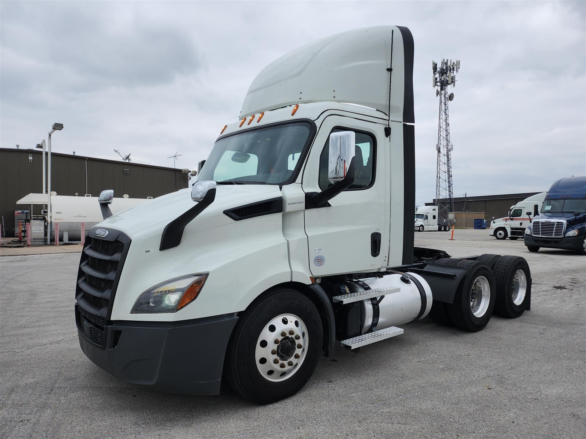 Freightliner NEW CASCADIA 116 Trucks For Sale