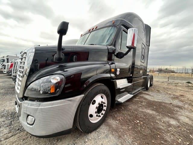 2019 Freightliner CASCADIA 125