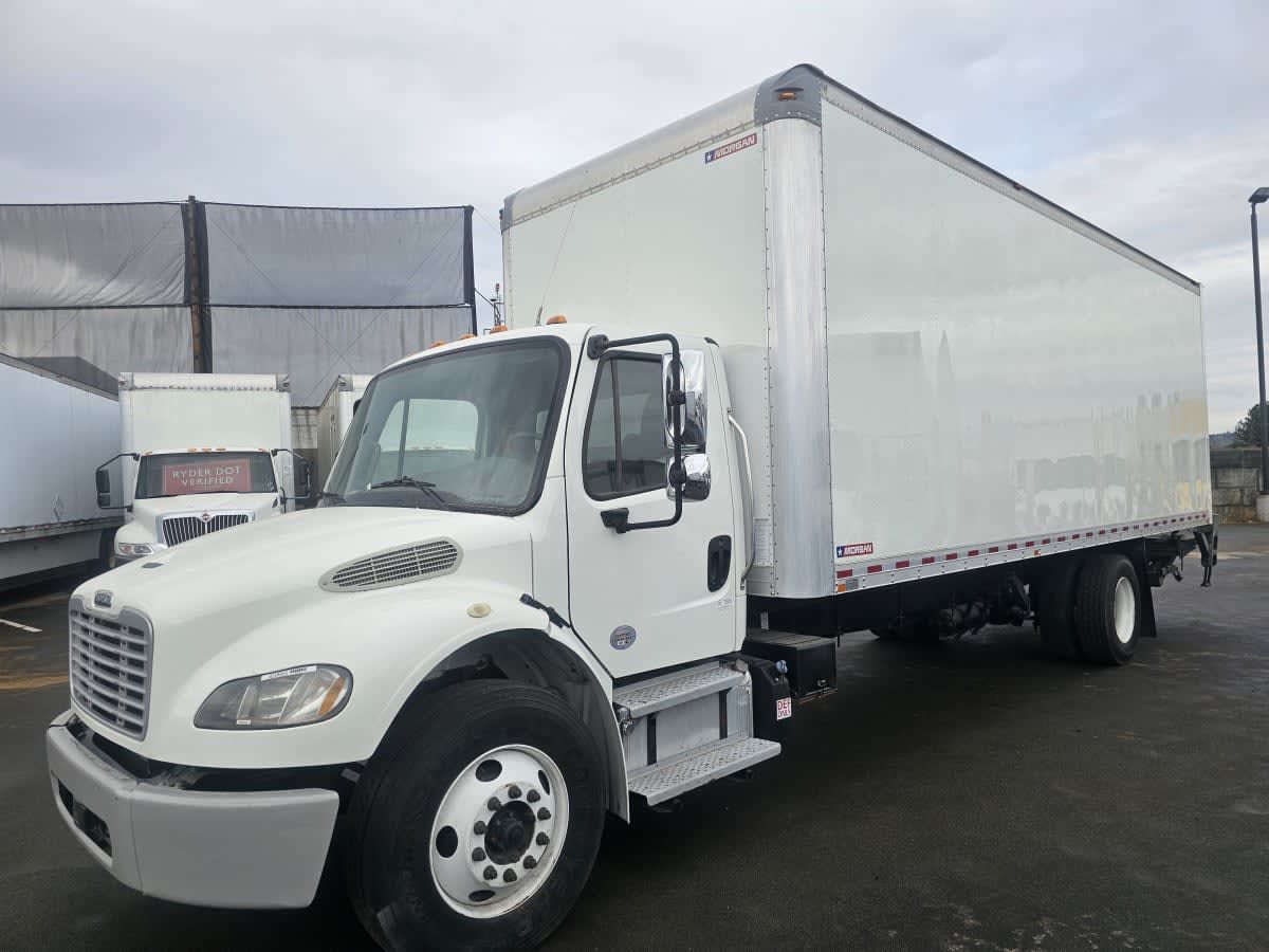 2019 Freightliner M2 106