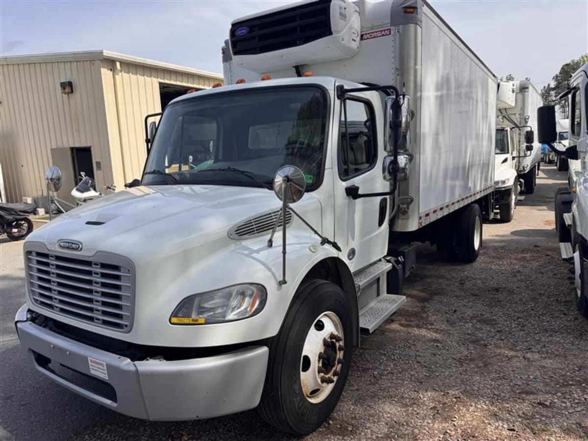 2018 Freightliner M2 106