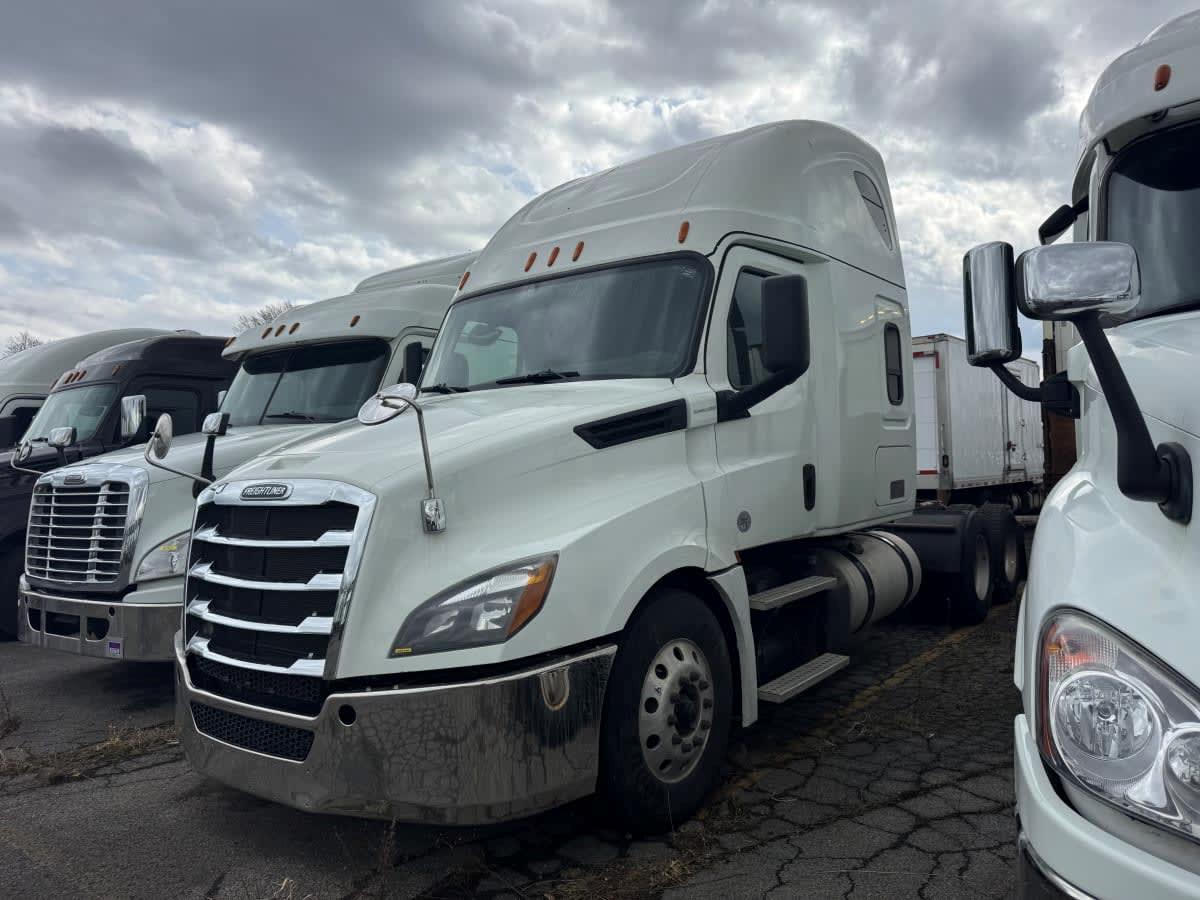 2019 Freightliner NEW CASCADIA PX12664