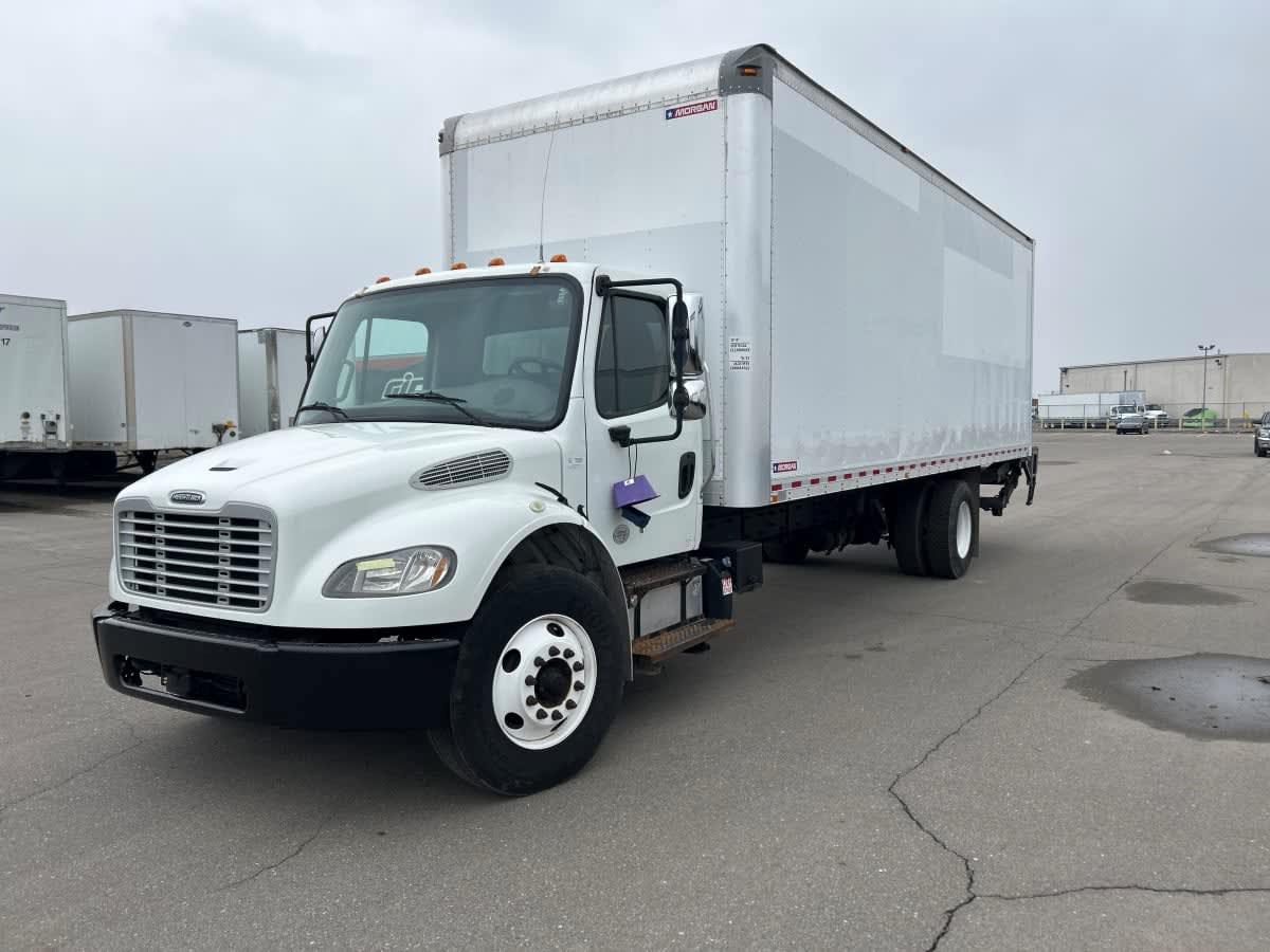 2018 Freightliner M2 106