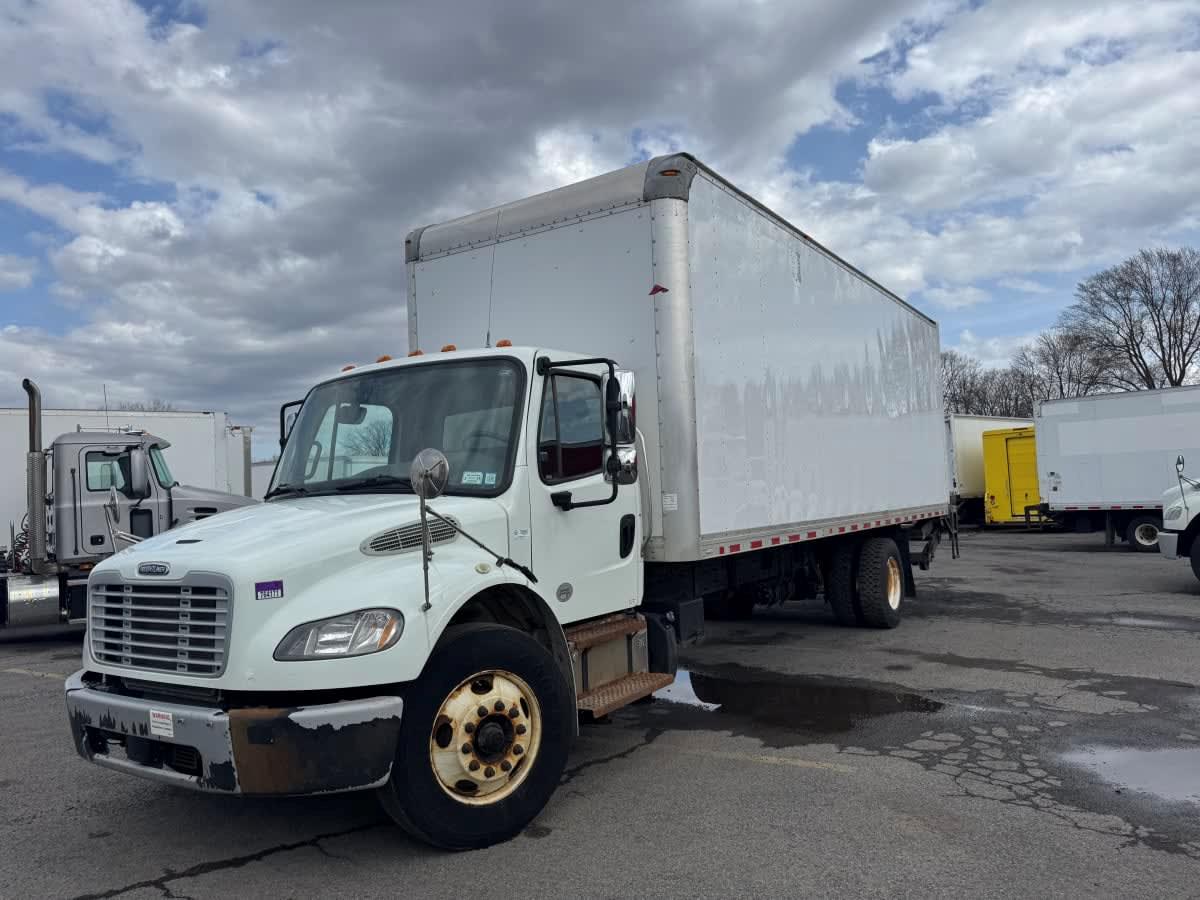 2019 Freightliner M2 106