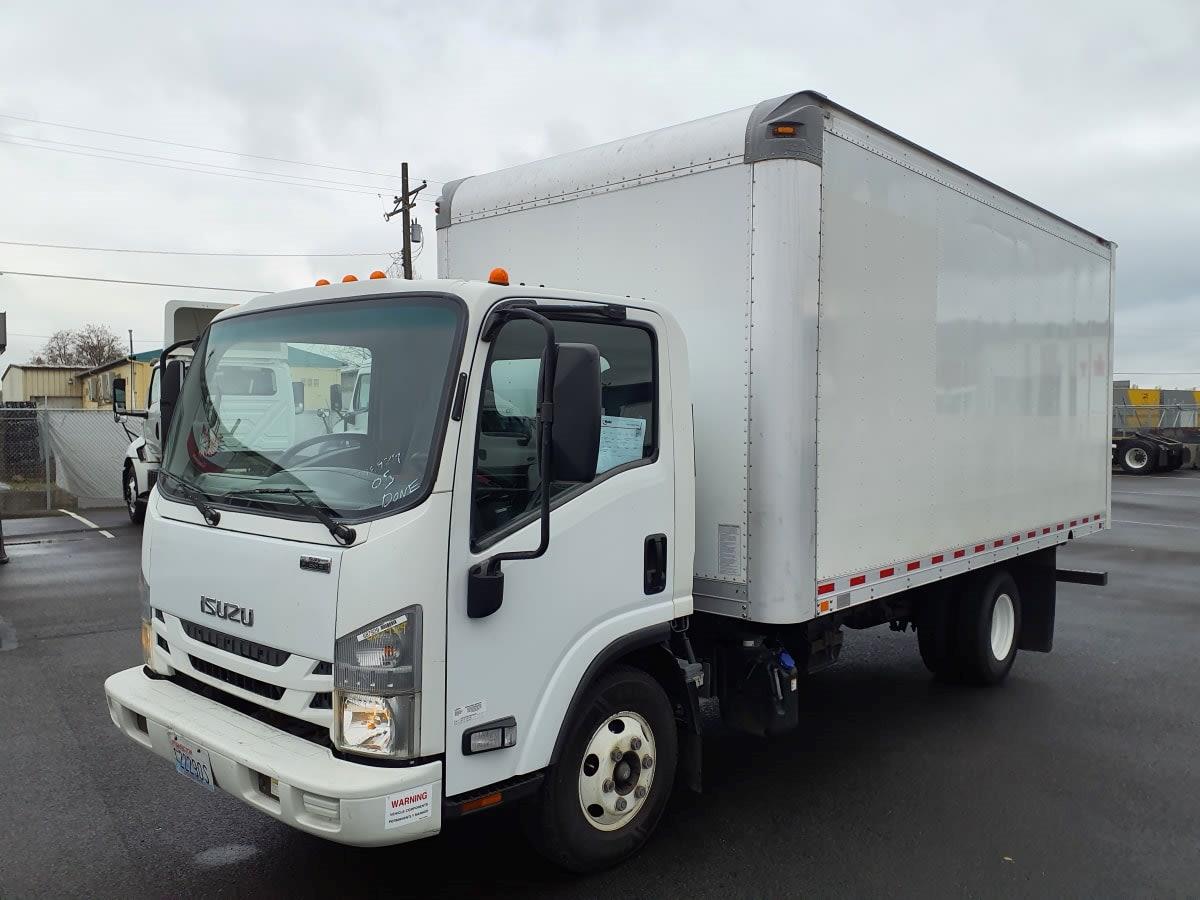 2017 Isuzu NPR HD